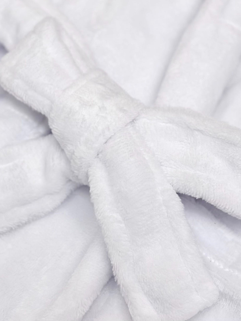 Unisex white long velour bathrobe