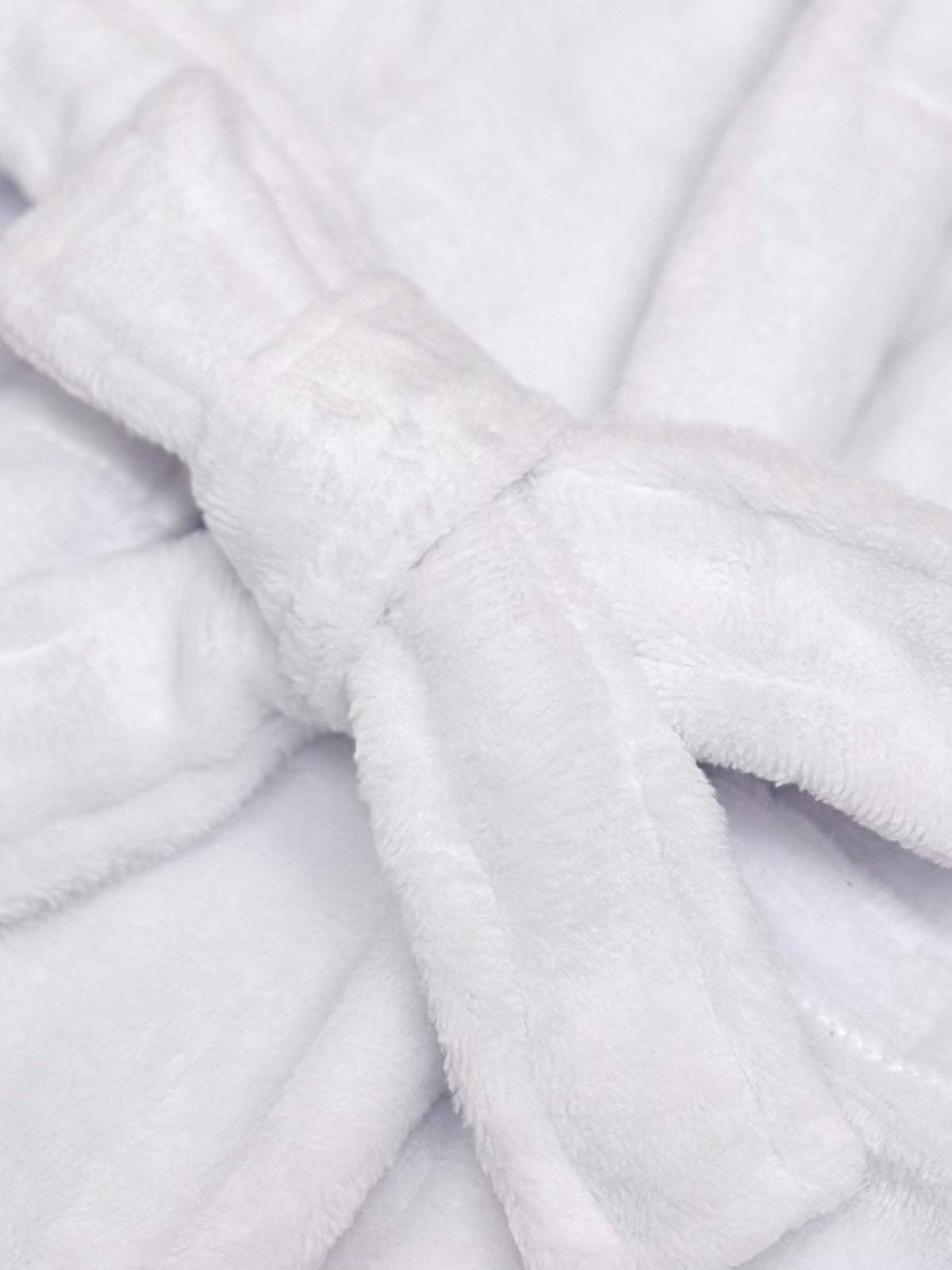 Unisex white long velour bathrobe