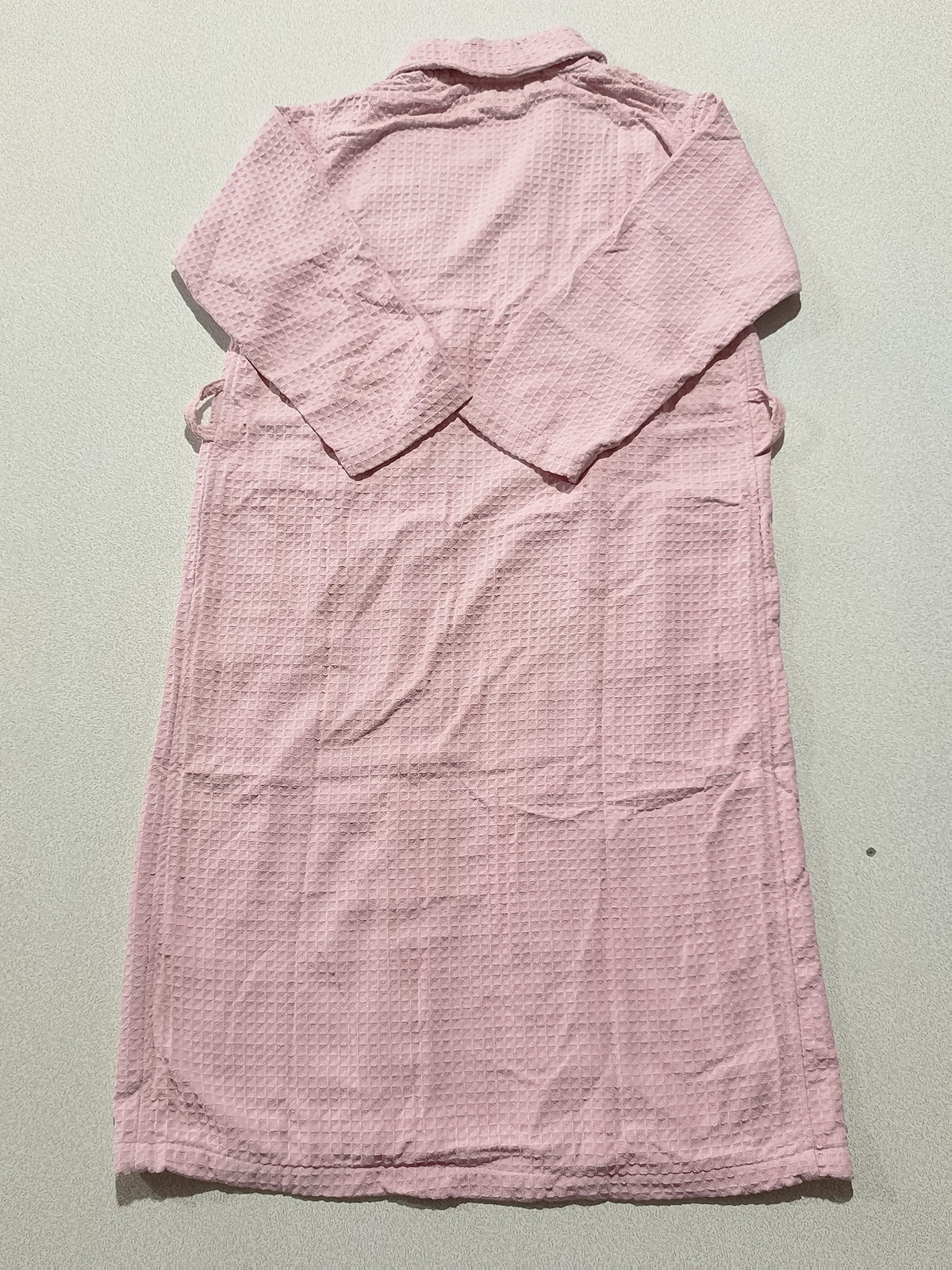 Women's pink waffle bathrobe