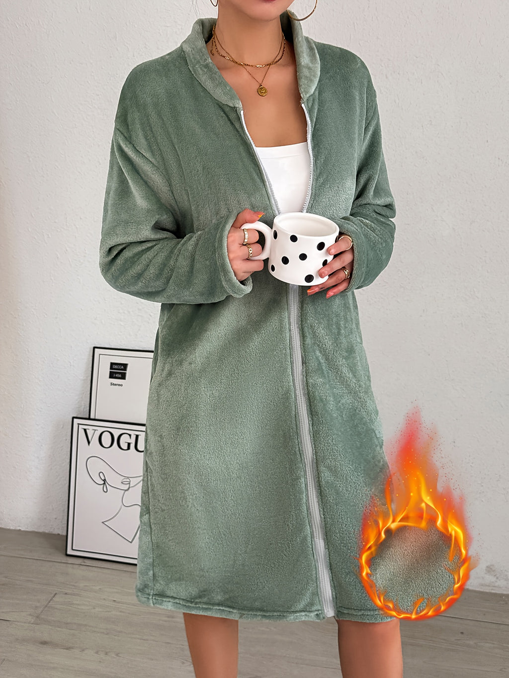 Women's plus size zip-up flannel dressing gown