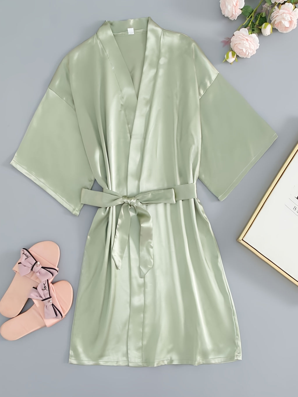 Women's short dressing gown
