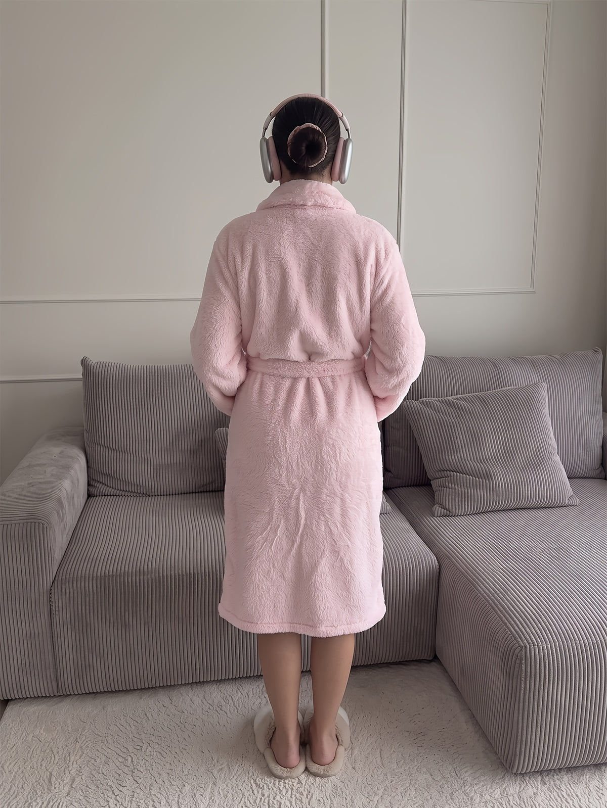 Unisex fluffy fleece dressing gown