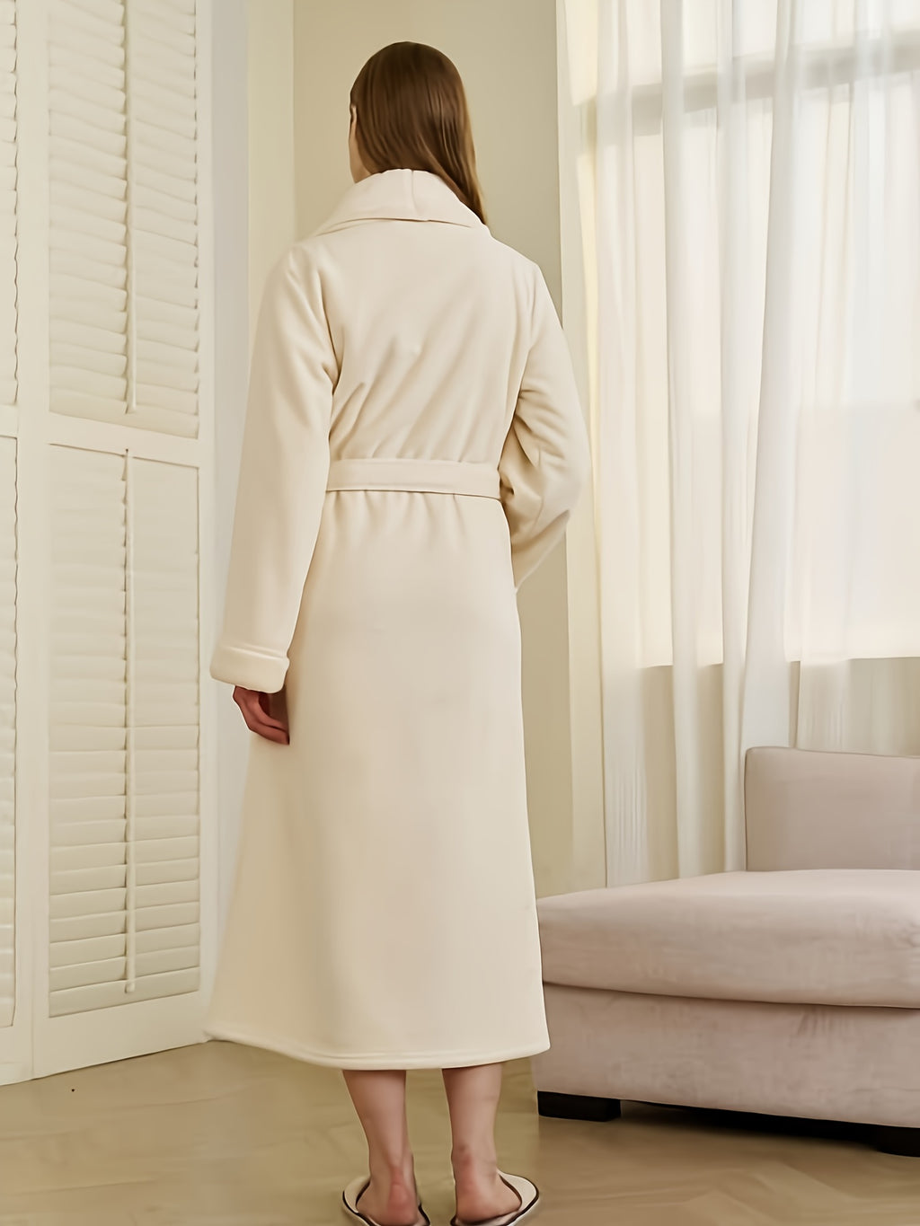 Women's fleece bathrobe