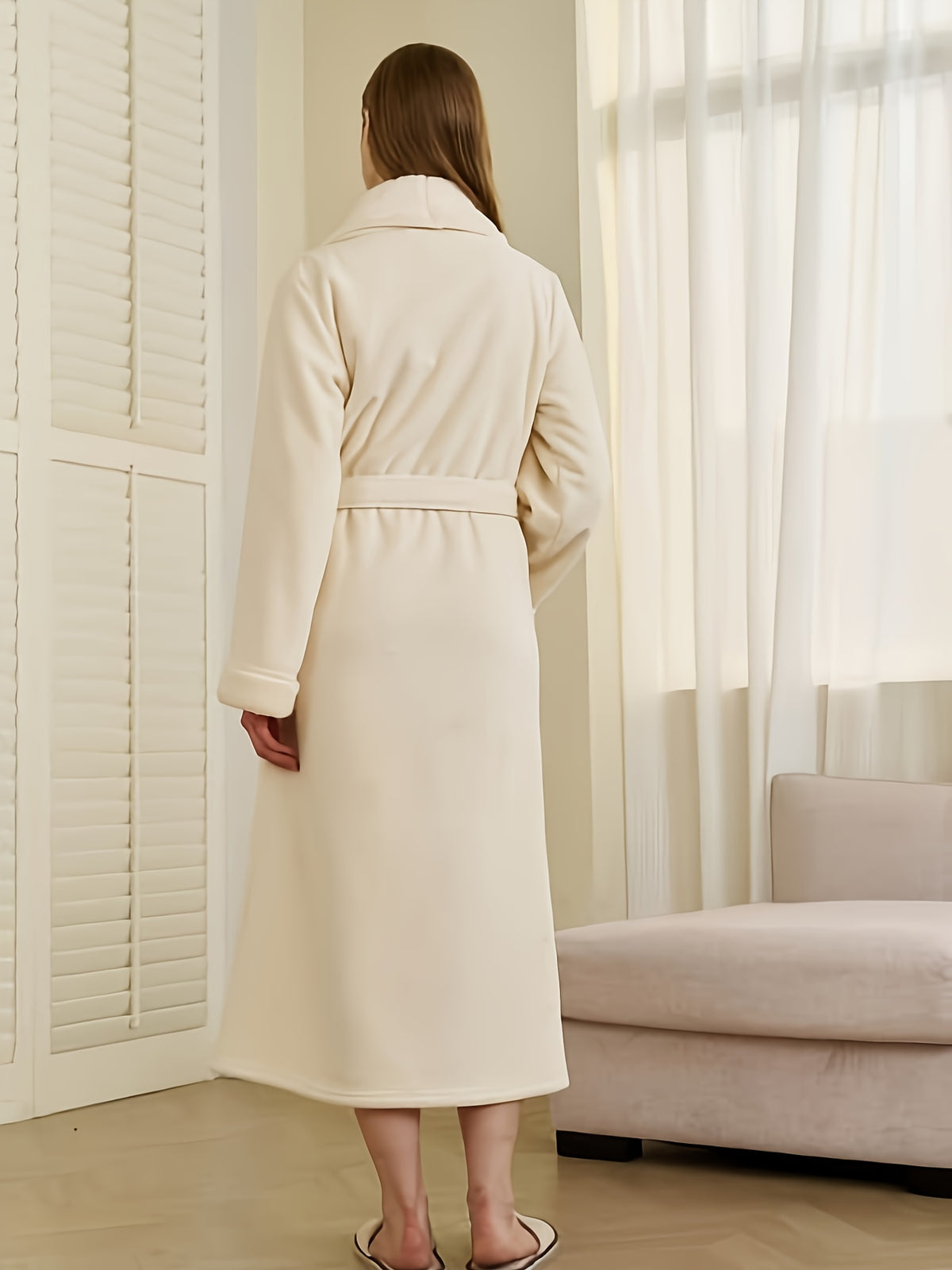 Women's fleece bathrobe
