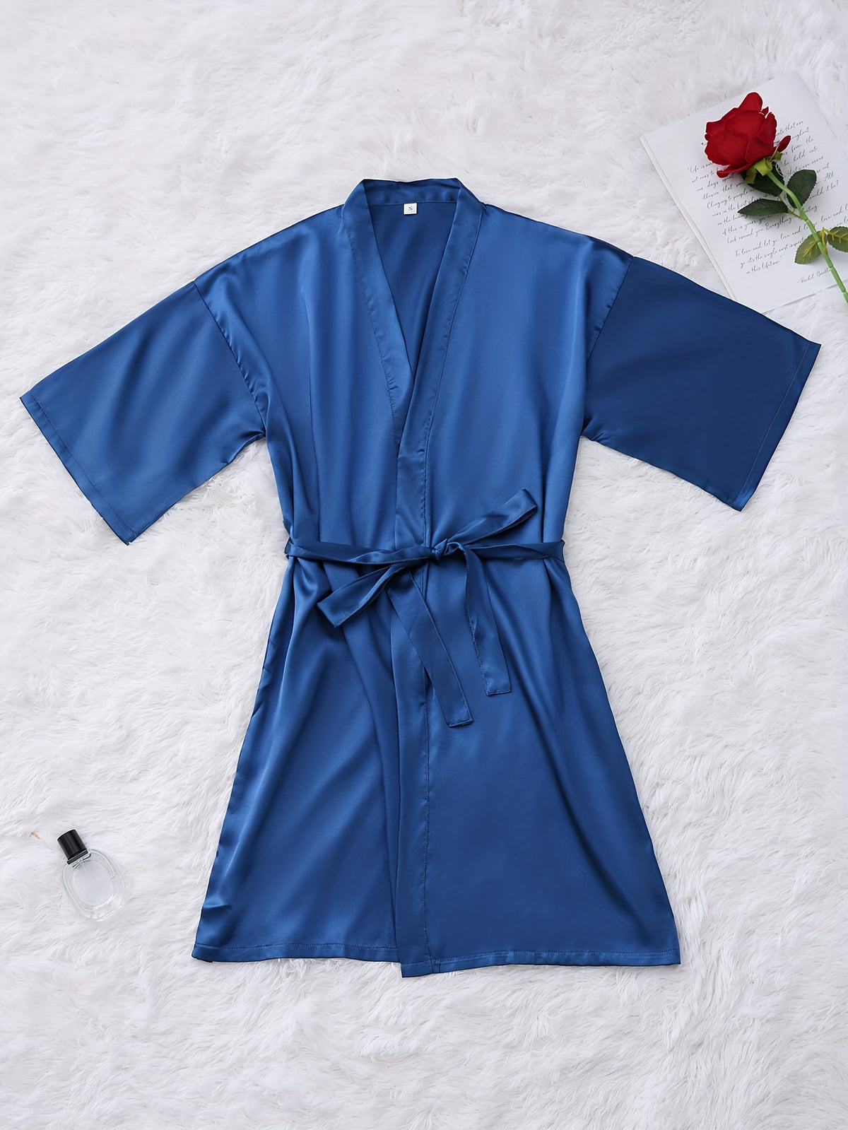 Women's short dressing gown