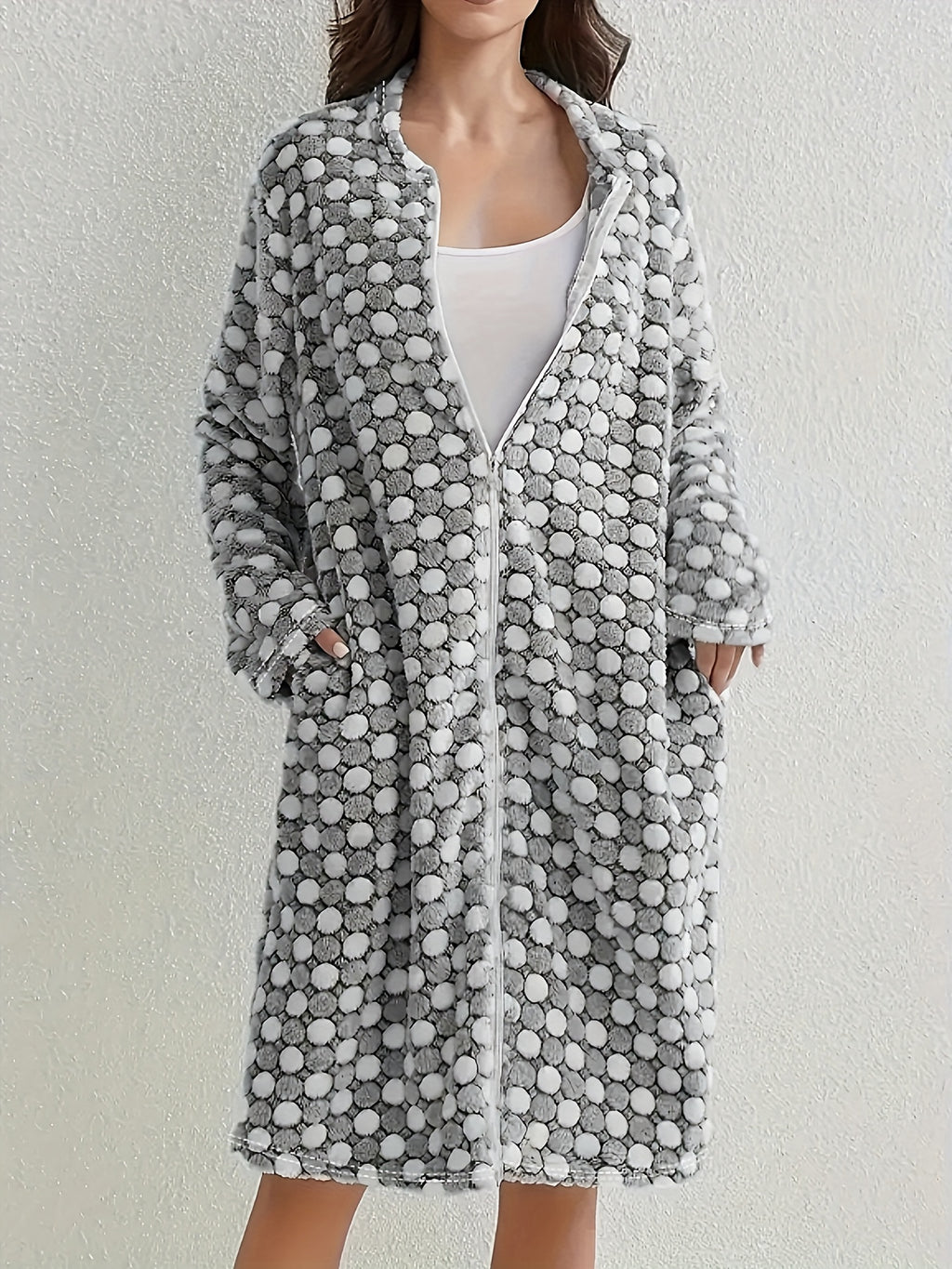 Women's checked flannel zip-up dressing gown
