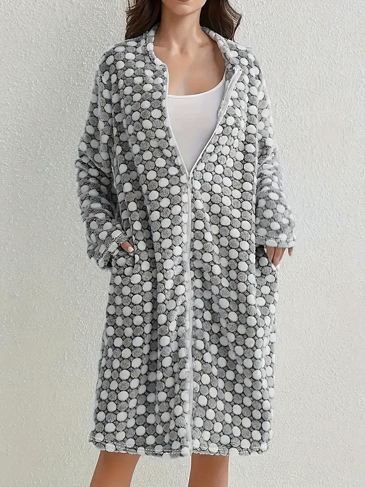 Women's checked flannel zip-up dressing gown