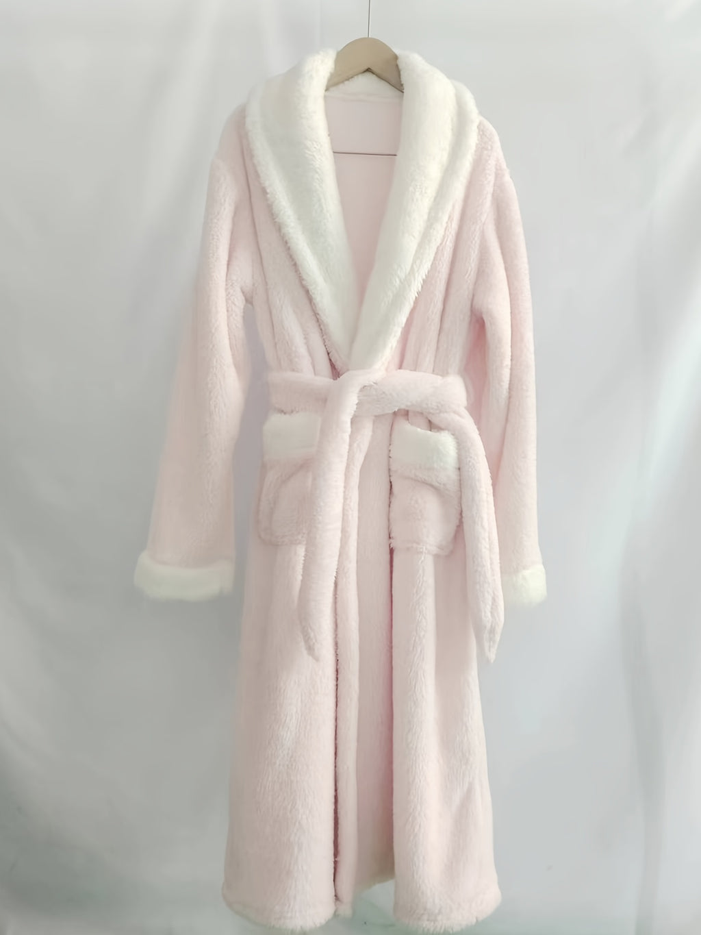 Women's pink flannel dressing gown