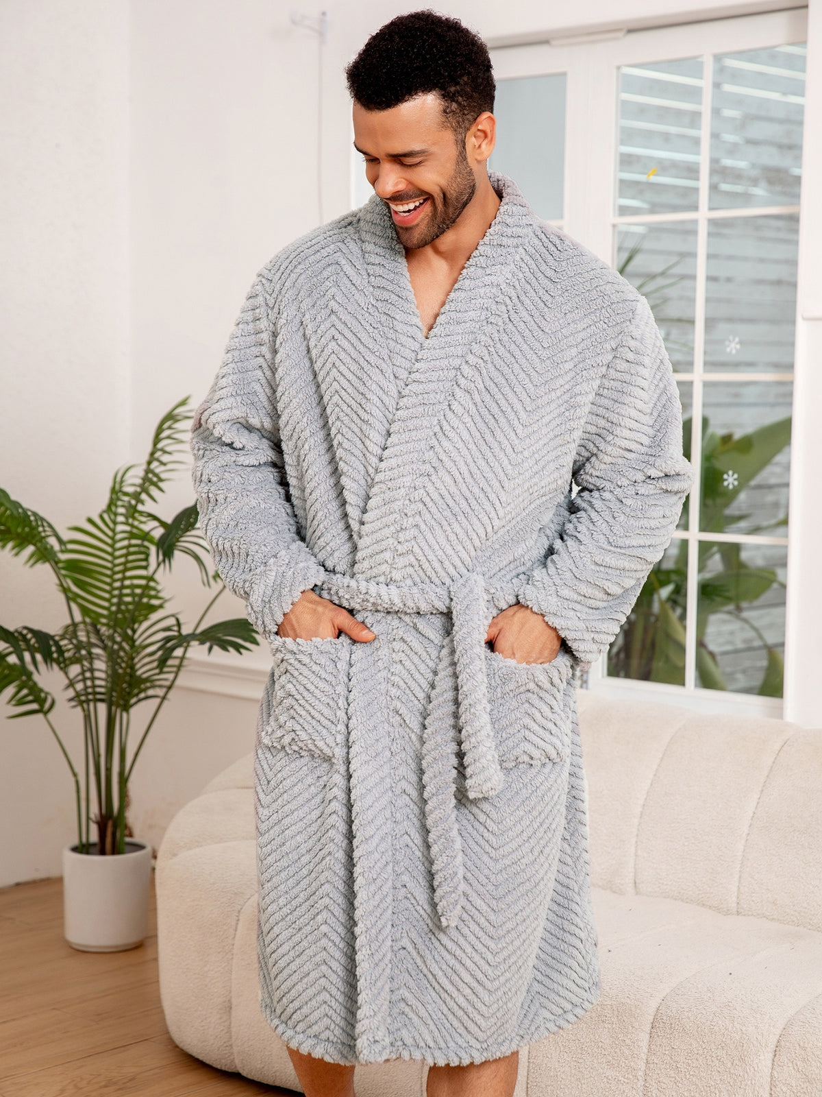 Men's long fleece bathrobe
