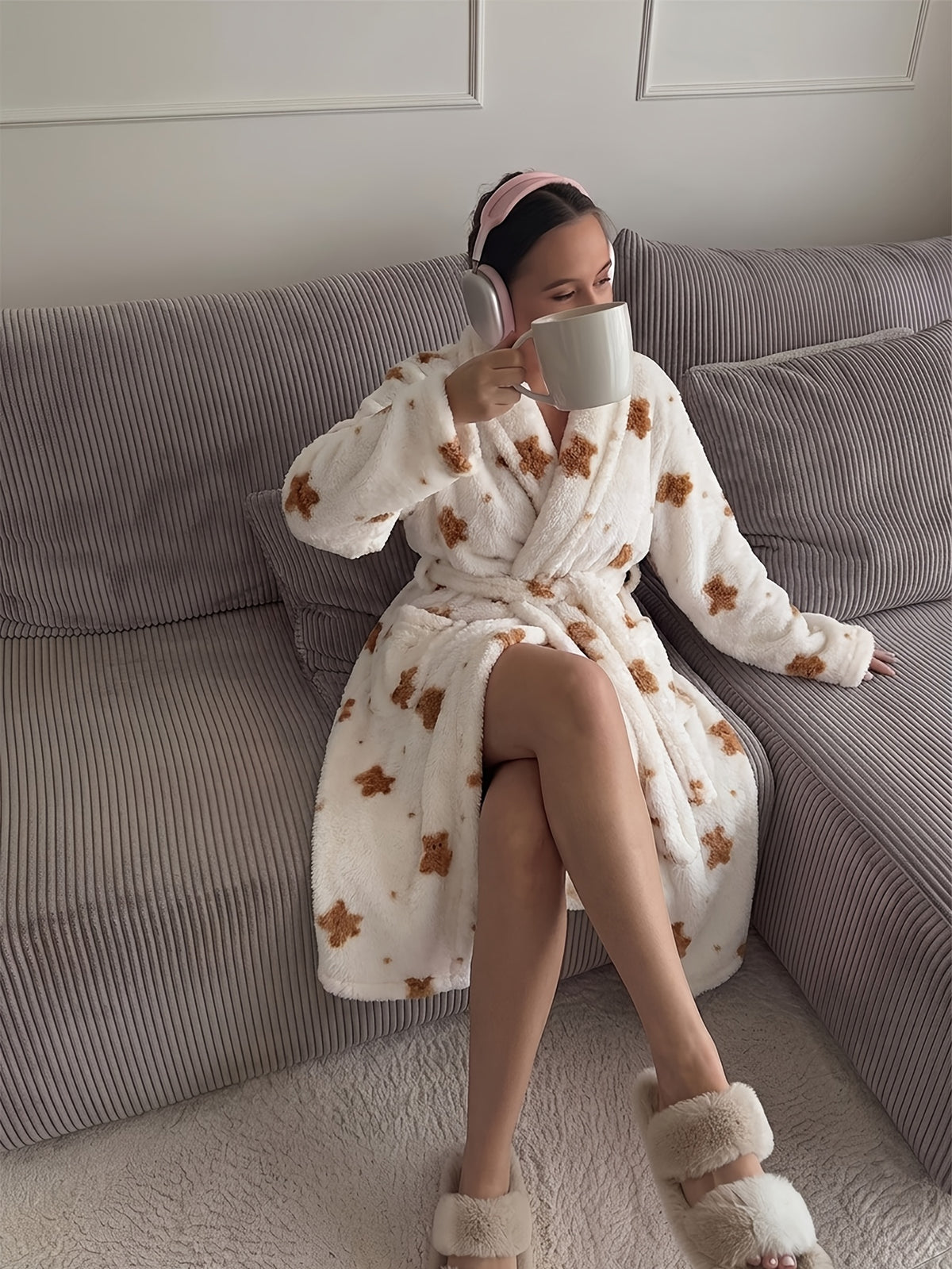 Unisex fluffy fleece dressing gown