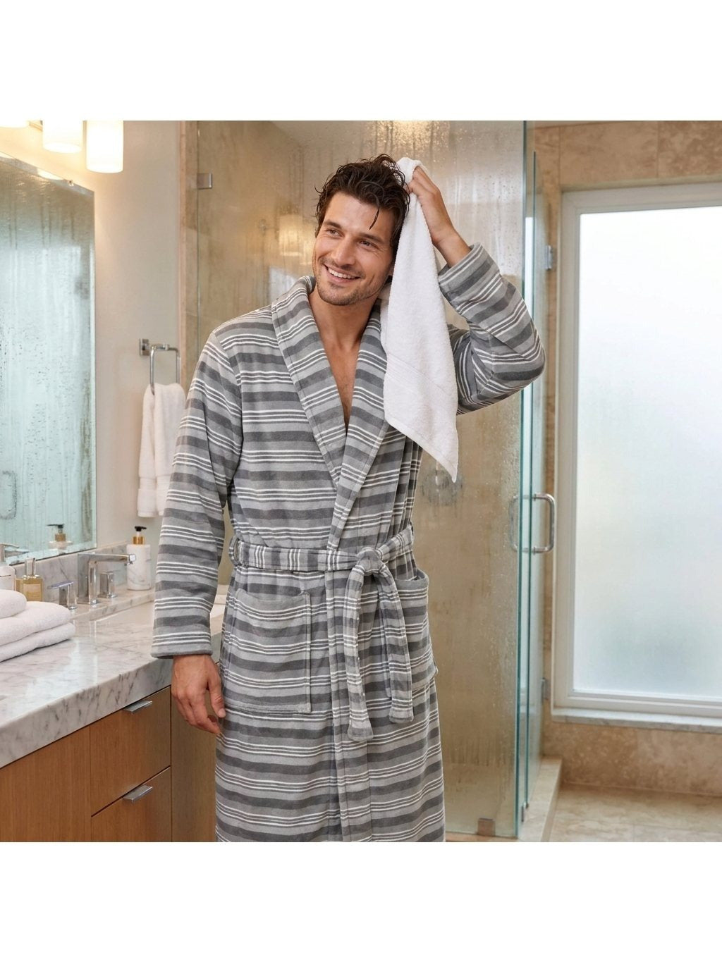 Men's striped bathrobe