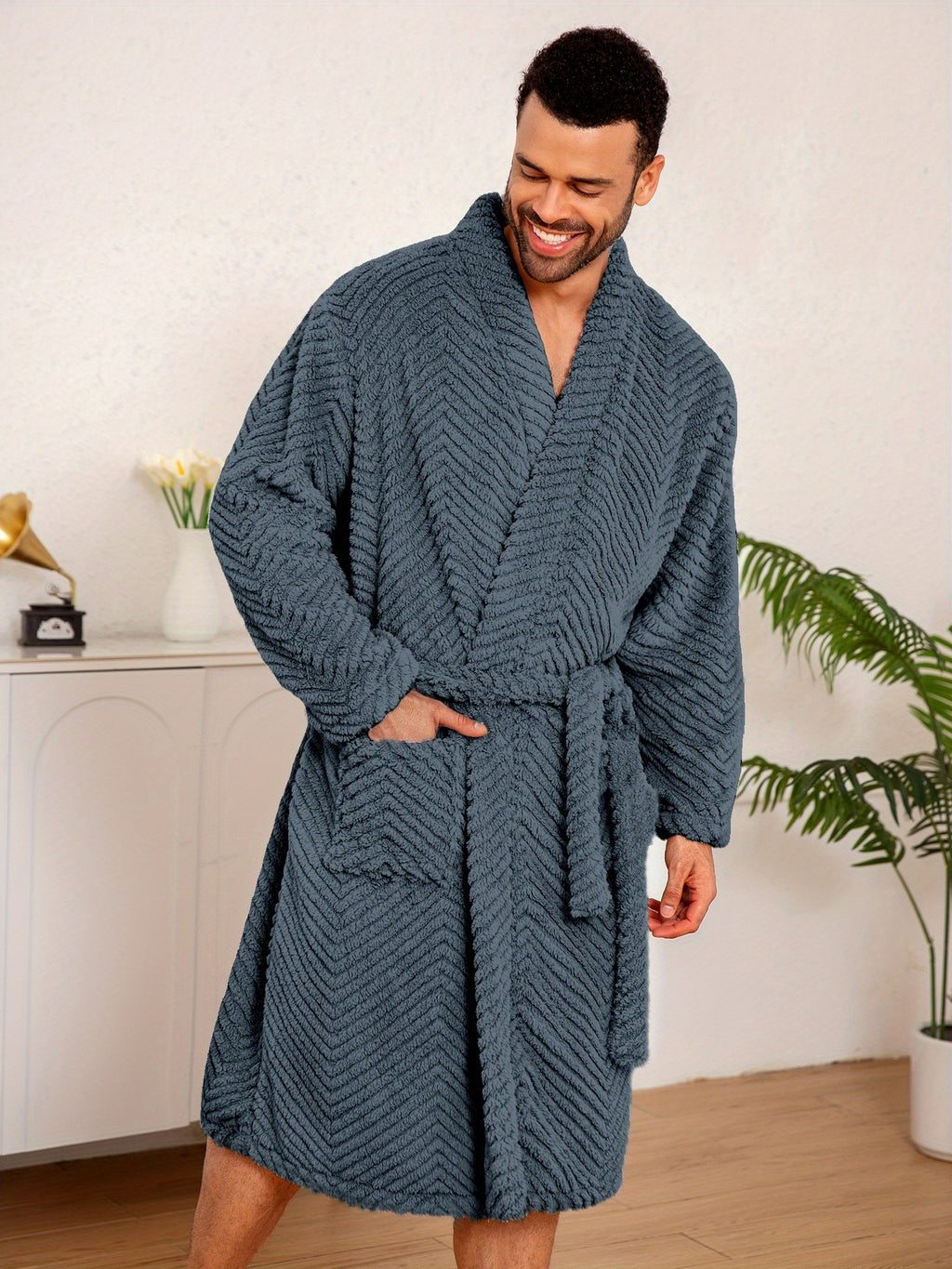 Men's long fleece bathrobe