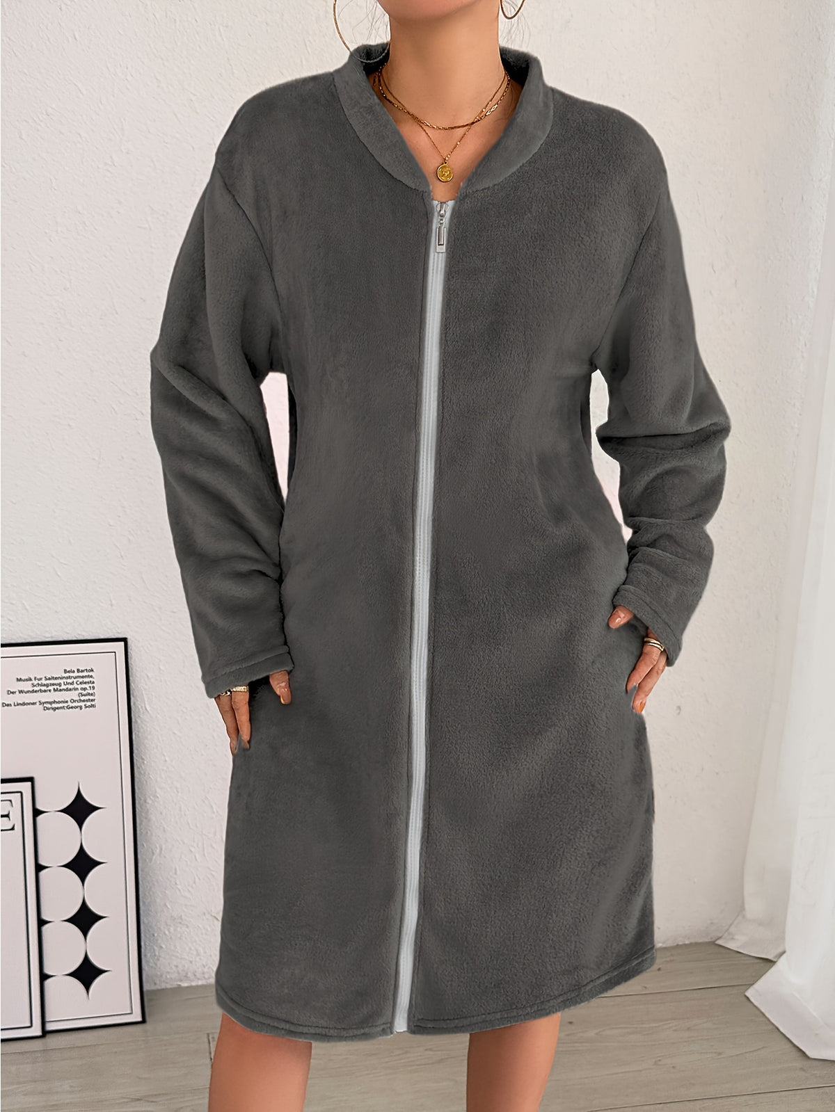 Women's zip-up flannel dressing gown