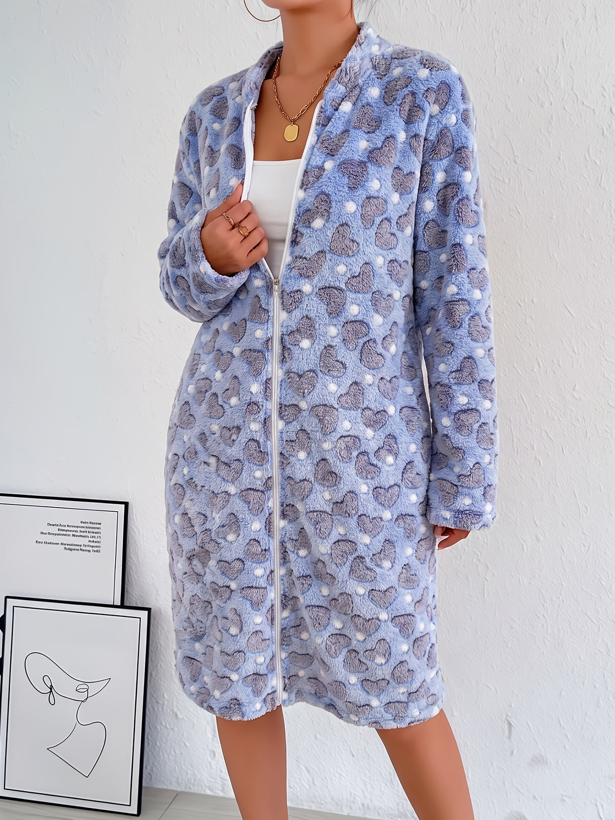 Women's heart and polka dot flannel zip-up dressing gown