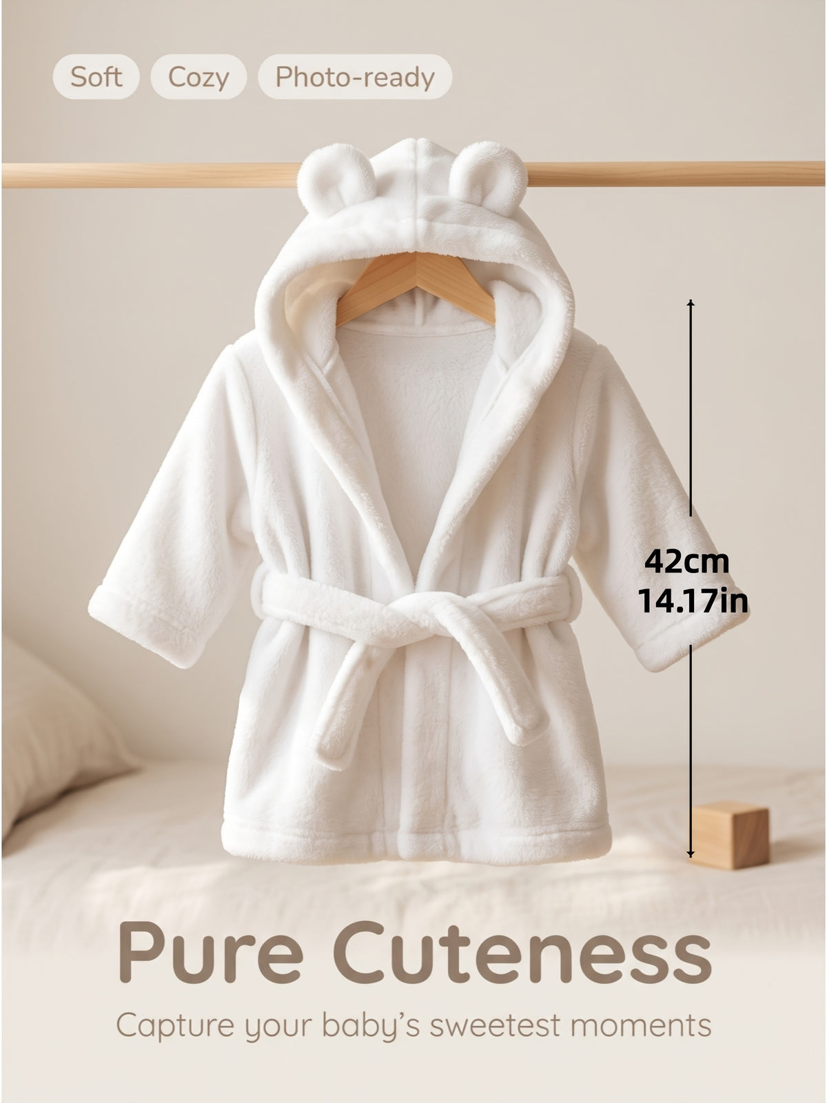 Newborn white hooded bathrobe