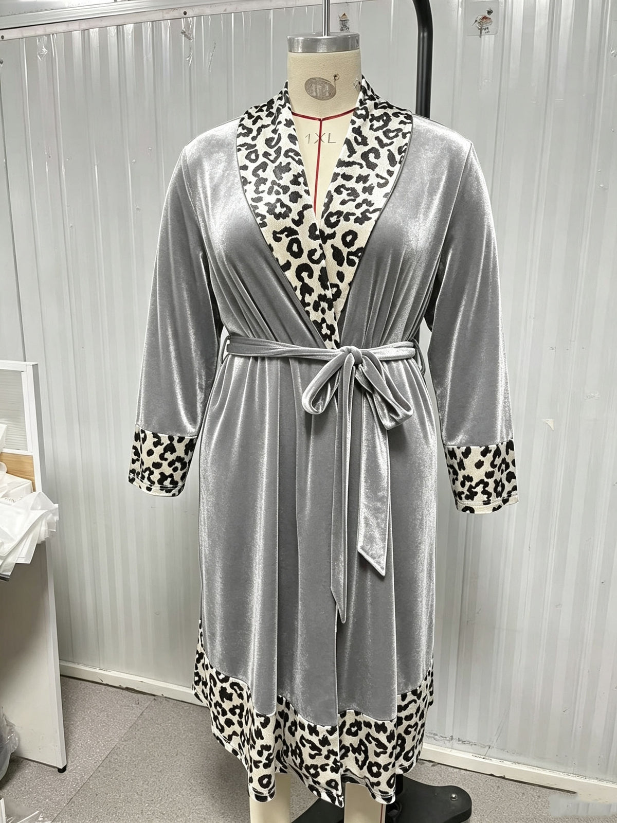 Women's plus size leopard print velvet dressing gown