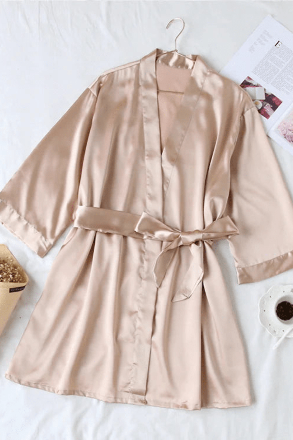 Women's lightweight short satin kimono robe — Beige